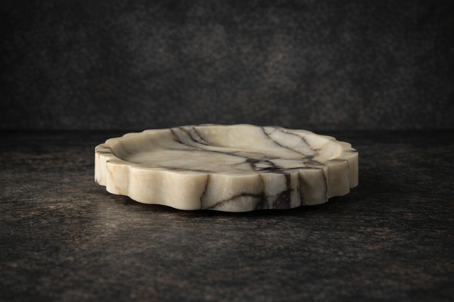 Bulgari Marmeren Fruitschalen – Massief, Modern & Uniek